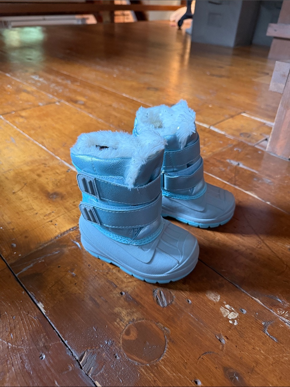 Cat & Jack Light Blue Faux Fur Snow Boots for Kids